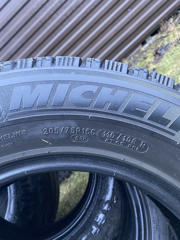 Шини 205/75 r16c