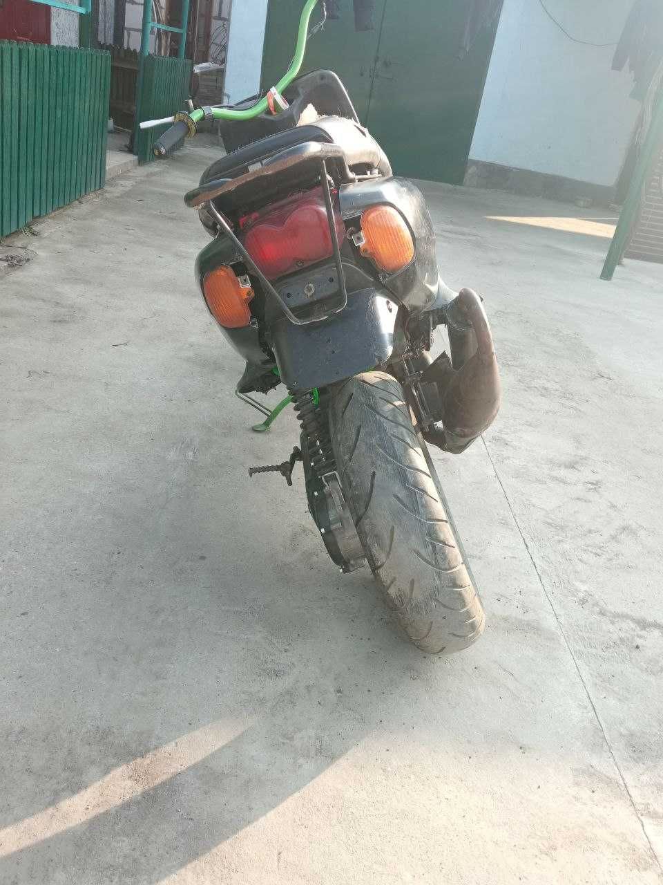 Продам yamaha neos mbk