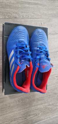 Adidas Tuffy predator r37 1/3