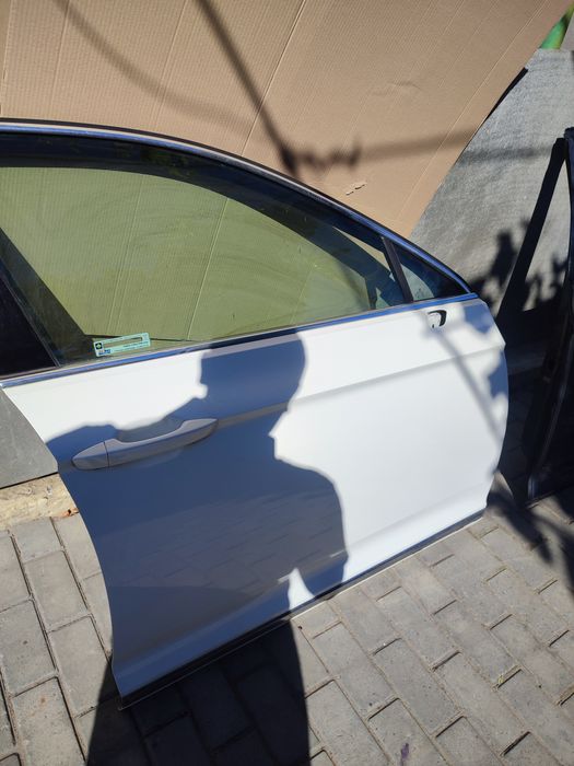 Двери passat golf b7 b8 cc 7