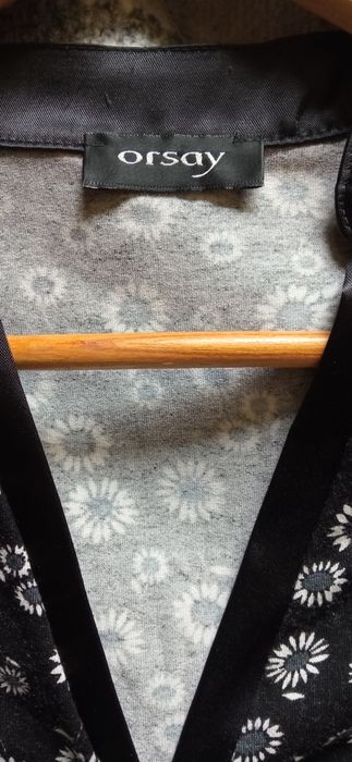 Sukienka Orsay czarna w białe kwiatuszki