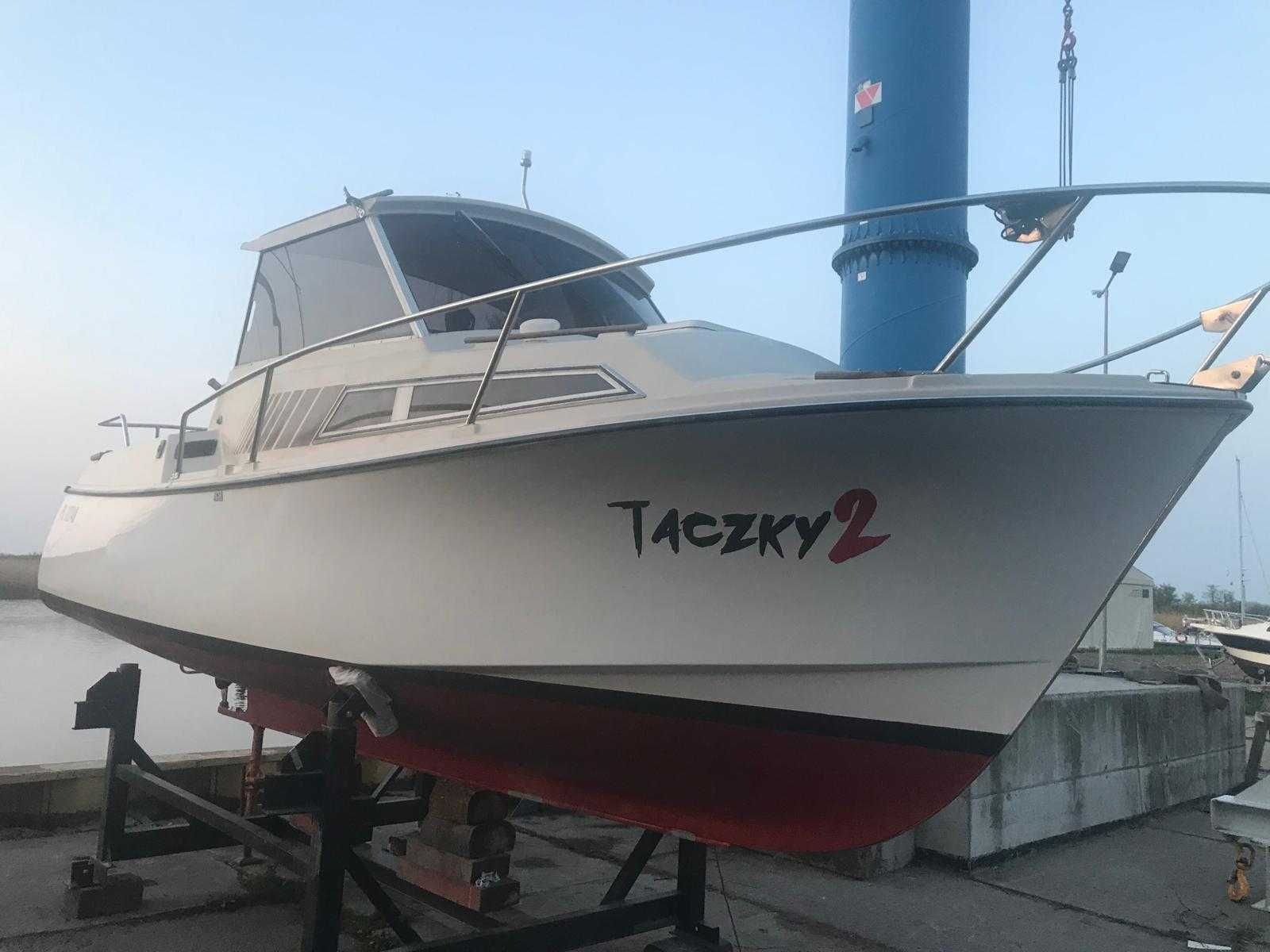 Beneteau Antares 660 kabinowa Łódź