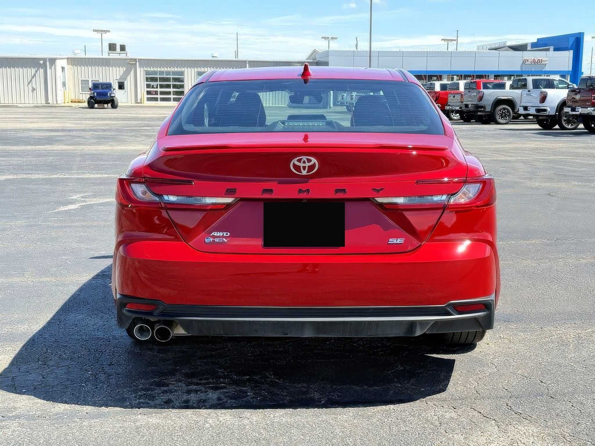 2025 Toyota Camry SE