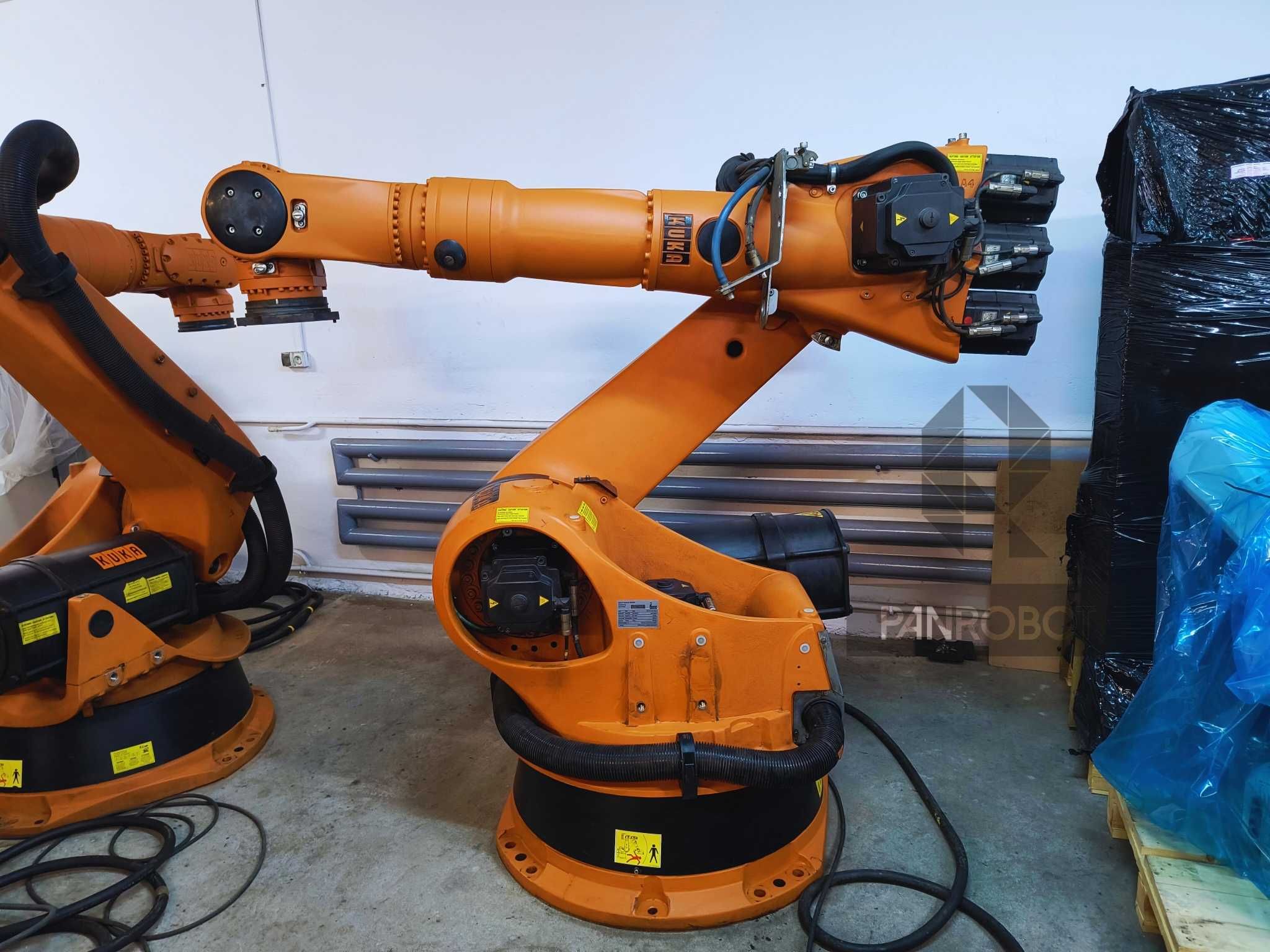 Robot przemysłowy KUKA KR210 L150-2 - gotowy do pracy - długie ramie
