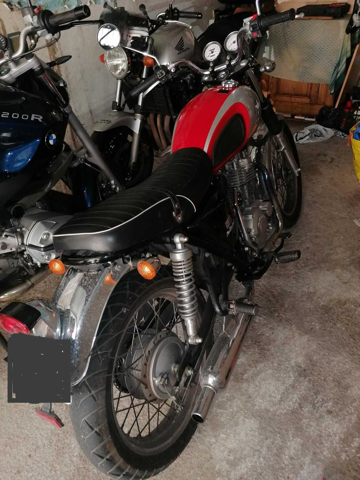 Mash 500 de 2014 com 10345kms