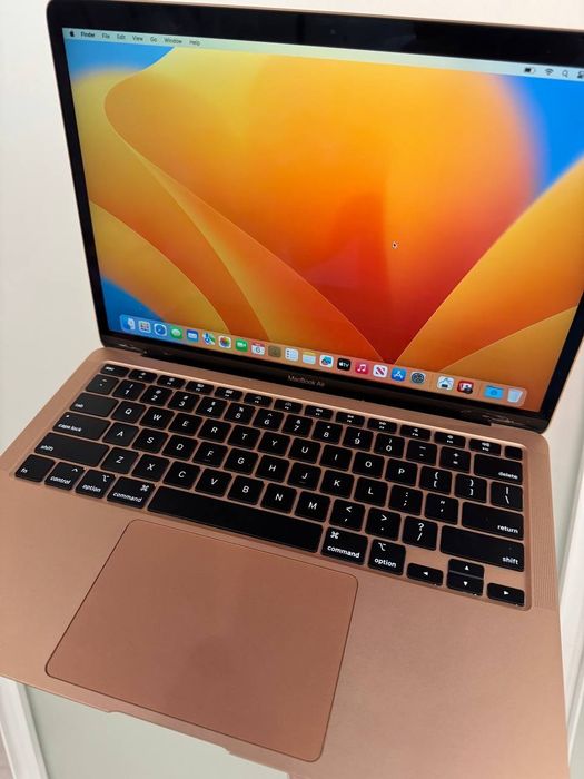MacBook Air 13" 2020 i3 8GB RAM 256GB SSD