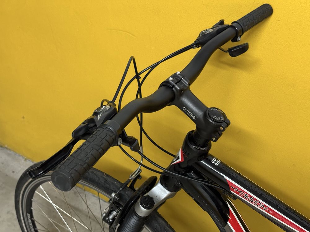 Bicicleta BTT Quer