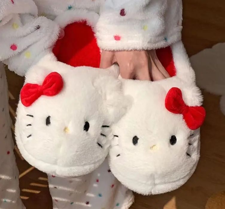 Тапочки з  Кітті . Kitty.