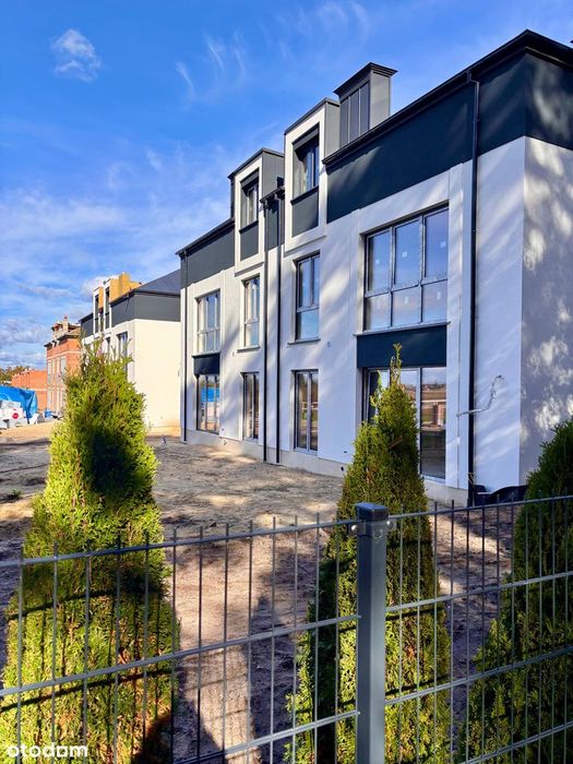 Mieszkanie z ogroden + 2 miejsca parkingowe