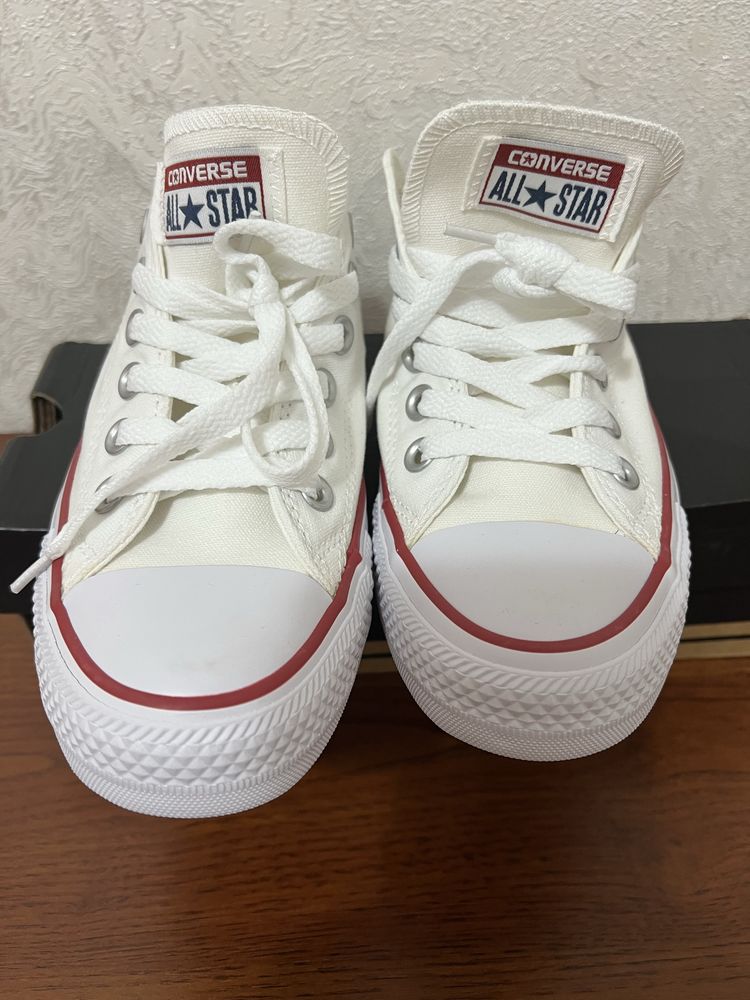 Кеди нові Converse, р.37,5
