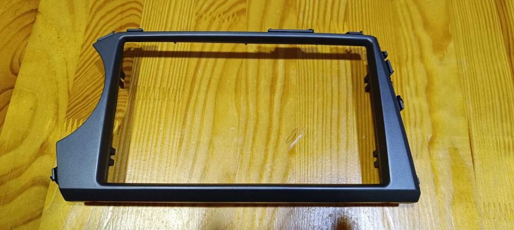 Рамка магнитолы для Ssang Young Actyon Kyron