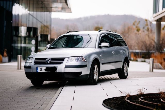 Volkswagen Passat VW Passat B5 FL zarejestrowany, idealny stan. Oryginalny lakier