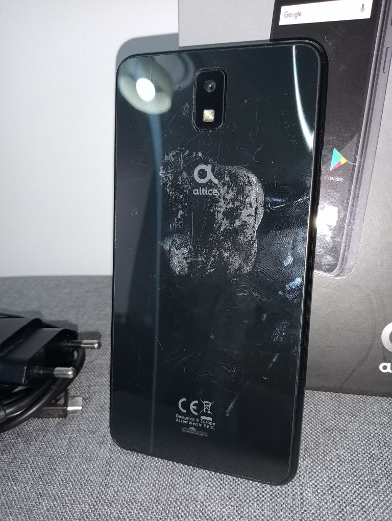 Altice S41 Telemóvel