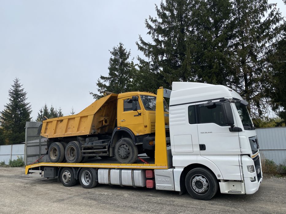 Transport maszyn do 14 T Usługi transportowe Laweta