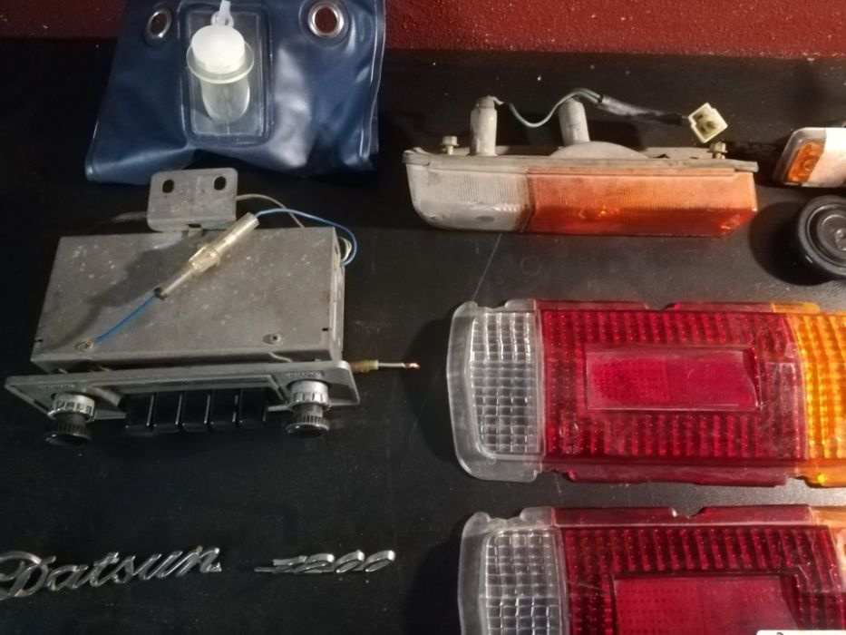 Material peças DATSUN legendas / simbolos