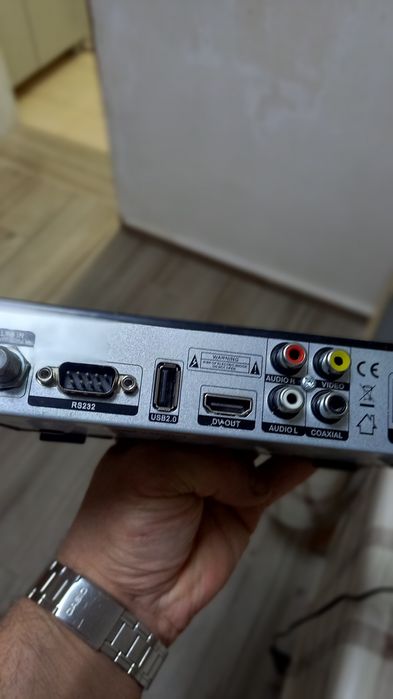 Спутниковый тюнер