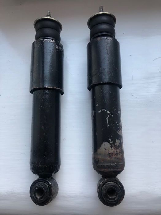 Амортизатори передні СССР НОВІ  ваз 2101 ваз 2102 2103 2104 2106 2107