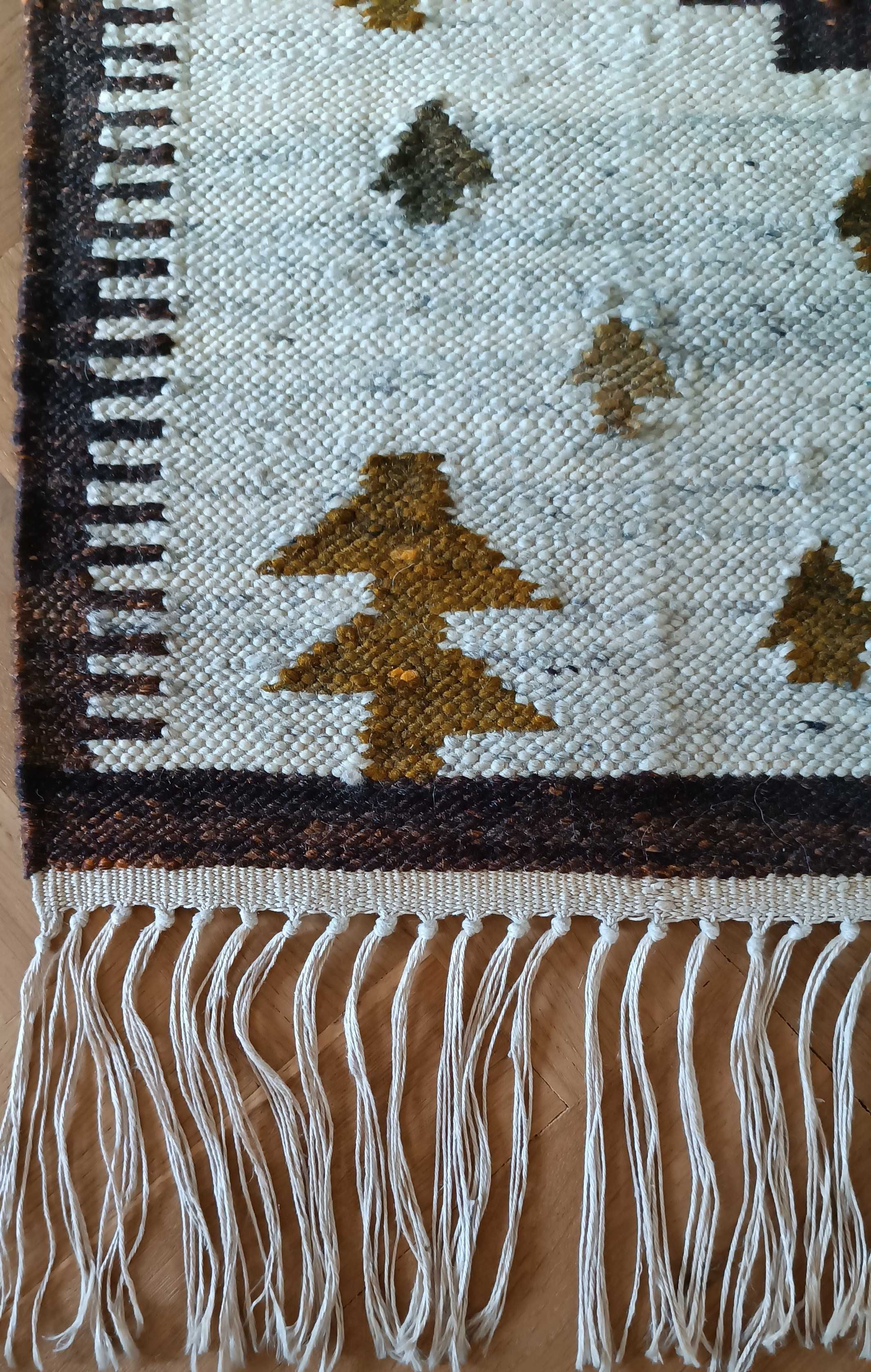Kilim „Szałasy” Aleksandra Lewińska, Zakopiańskie Warsztaty Wzorcowe.