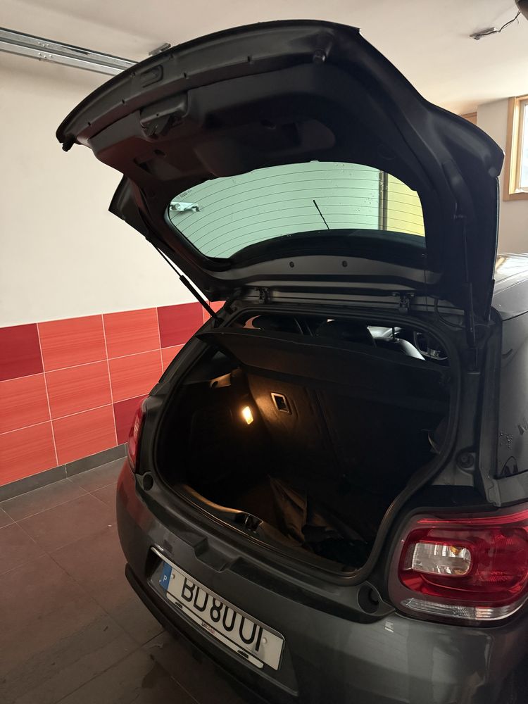Viatura Citroen DS3 1.6