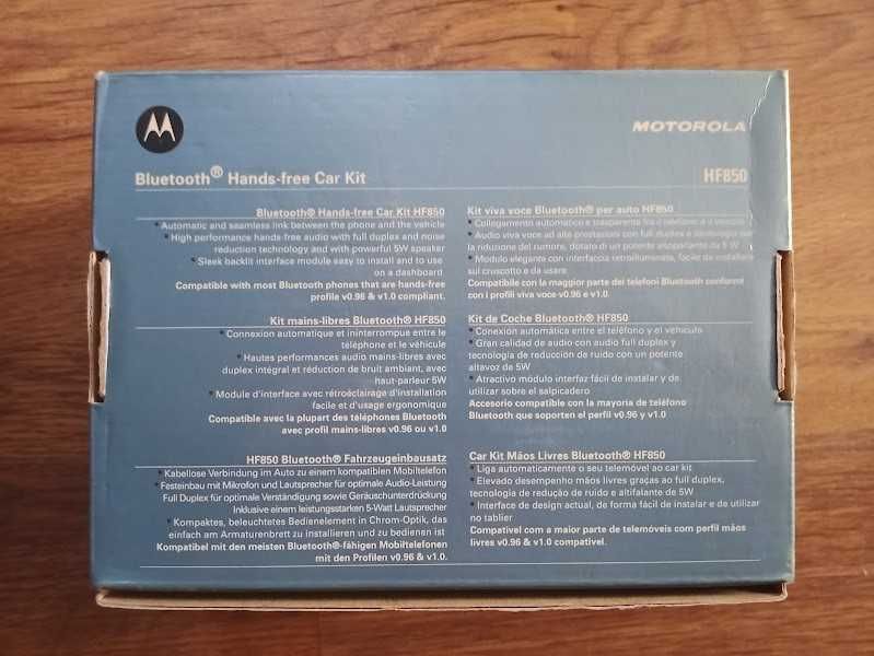 Автомобильная гарнитура Motorola HF850