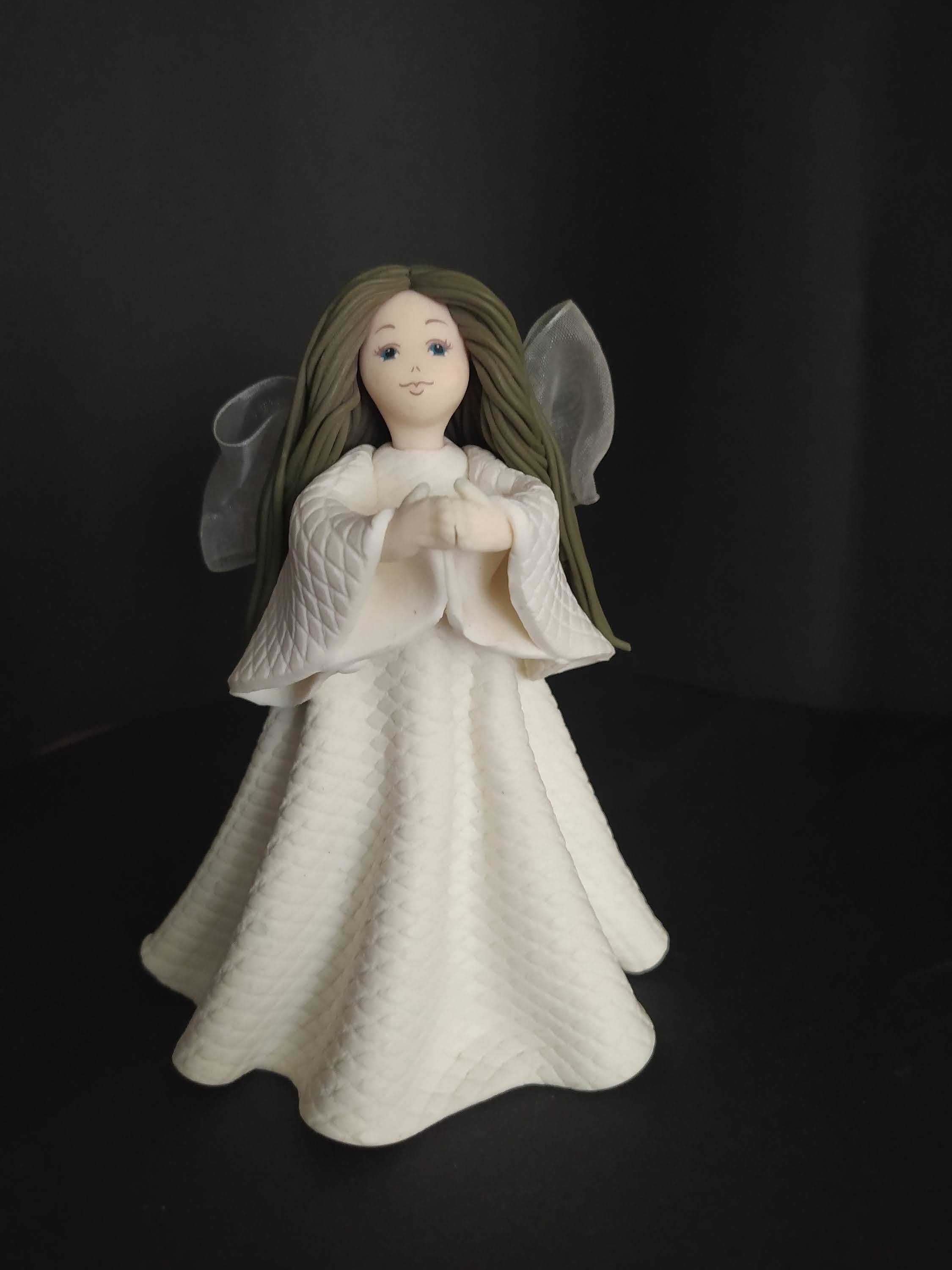 Figurka anioła modelina rękodzieło dekoracja