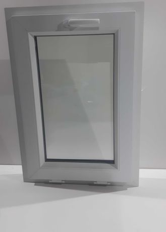 Okna 550x800 pcv uchylne/ duża ilość MIĘDZYCHÓD
