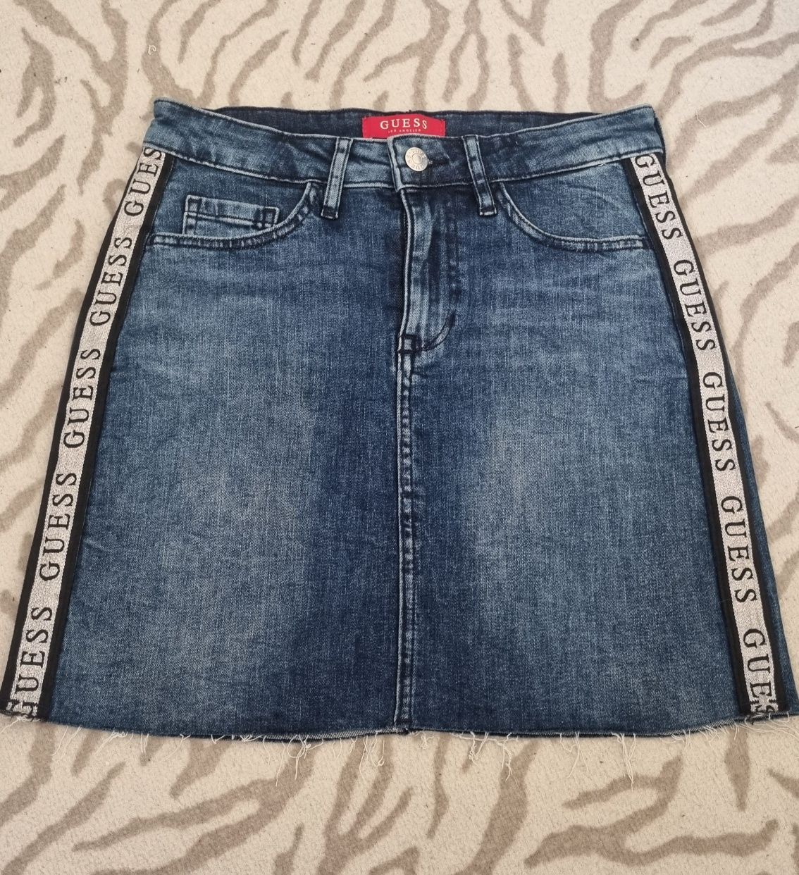 Spodnica guess jeans jnowa 25r xs