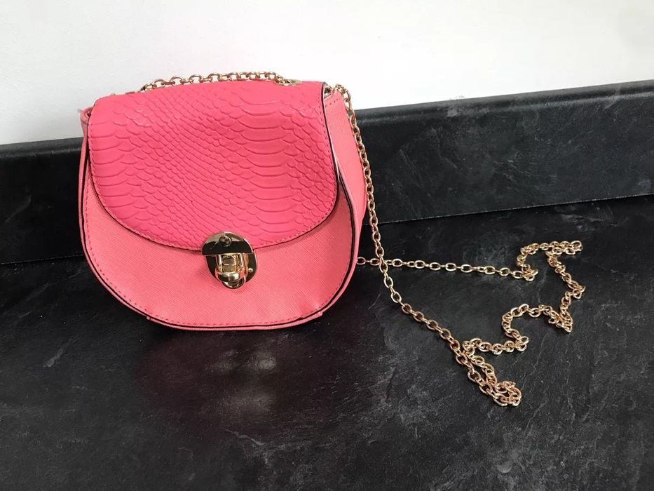 Сумка жіноча гарна