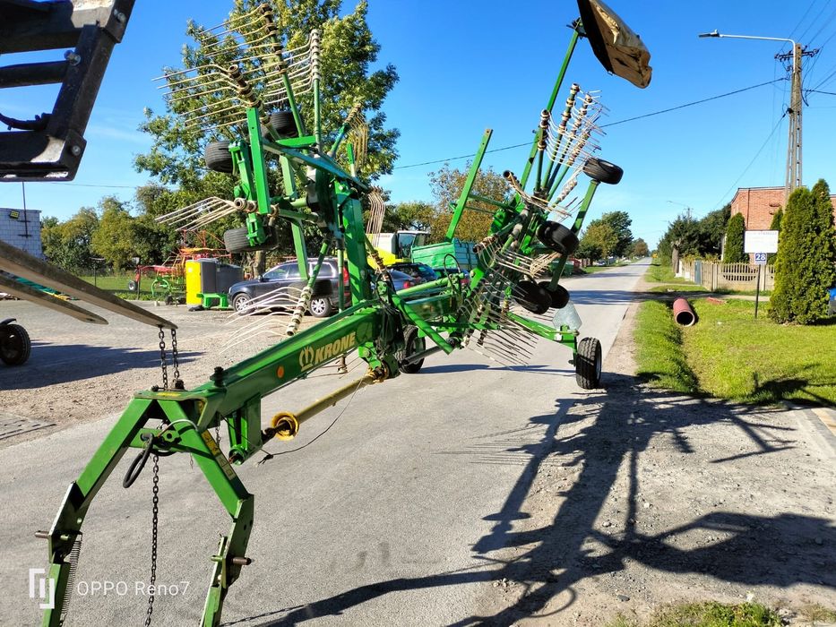 Zgrabiarka dwukaruzelowa Krone Swadro 807