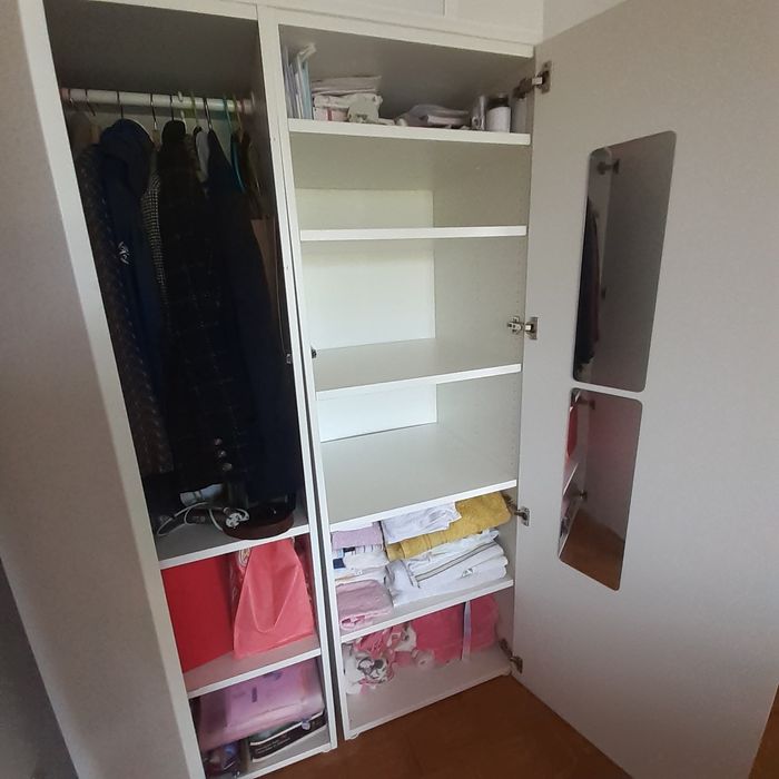 Armário Ikea com 02 módulos