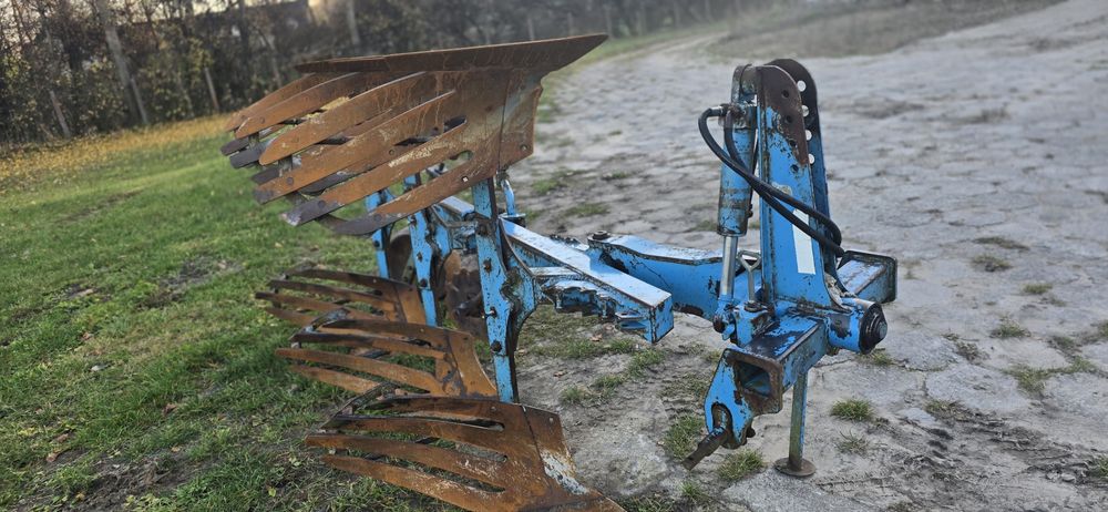 Sprzedam pług 3 skibowy obrotowy lemken opal 110 azurowy