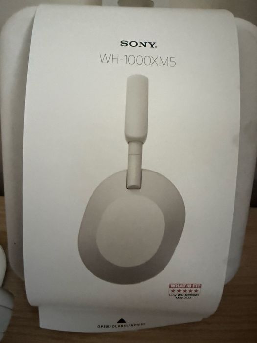 Sluchawki Sony WH-1000xm5 / stan idealny / gratisy