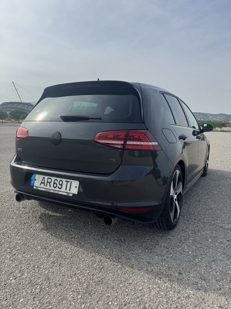 Volkswagen Golf 7 GTI Performance 2014 – 230cv