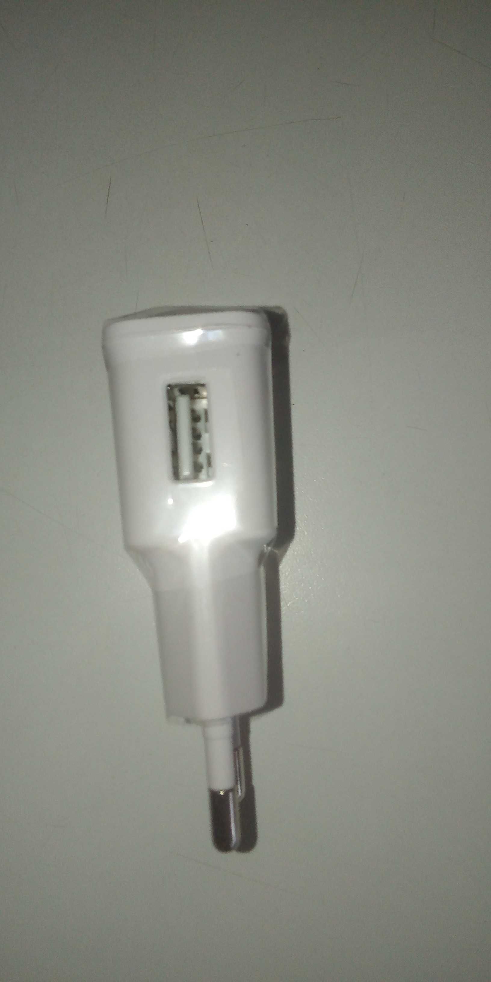 ladowarka 5v/2a  1 X USB