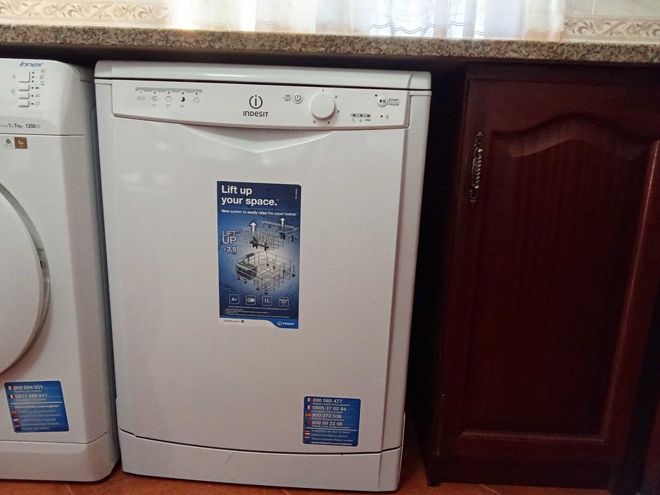 Máquina de lavar louça