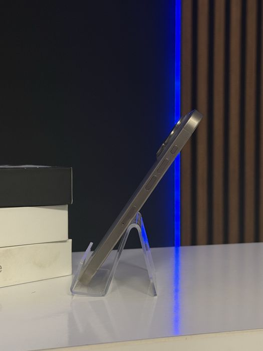 Iphone 15 pro 128 GB!