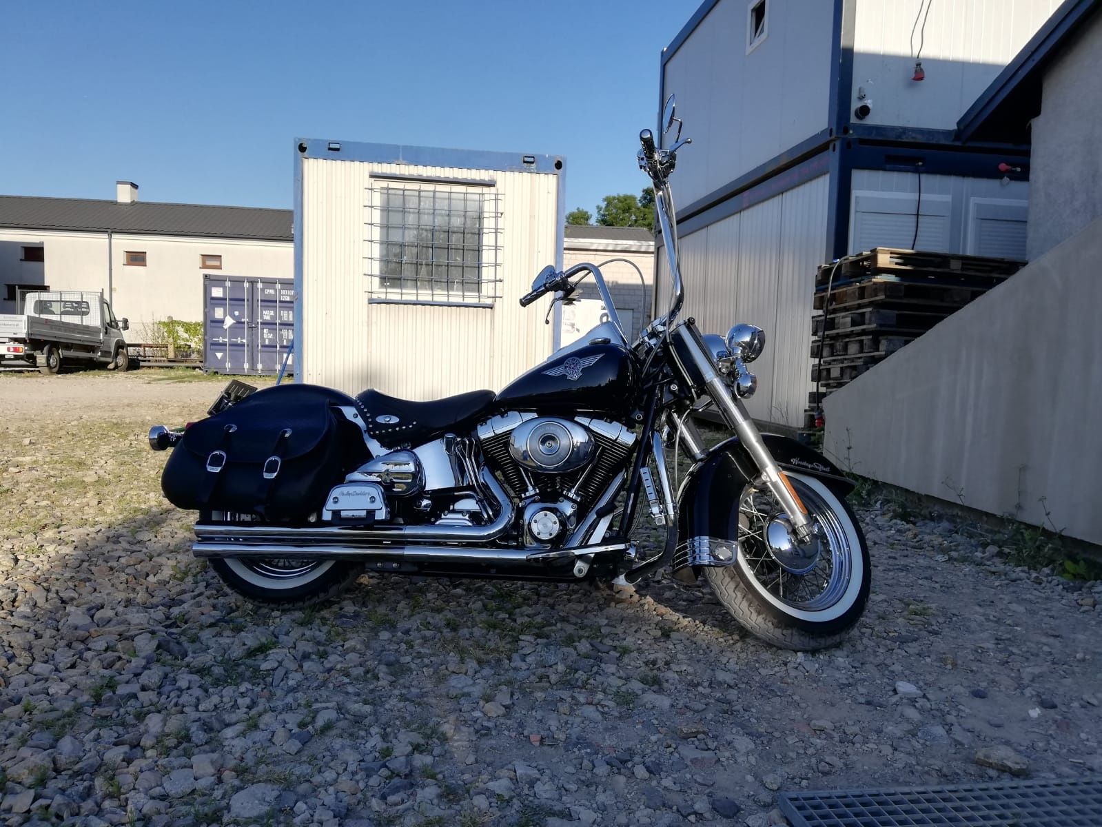 Harley davidson heritage softail