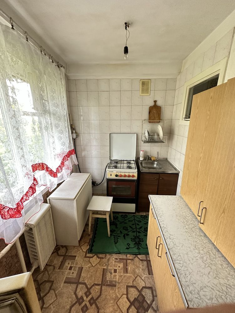 Продам 3к квартиру в Києві. Вул. Кавказька 9. Центральна частина міста