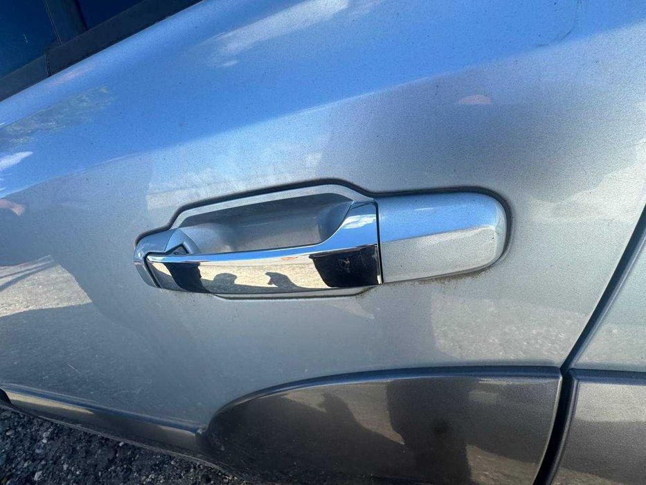 Зовнішні та Внутрішні ручки до Kia Sorento 2002-2009 (ціна за шт.)