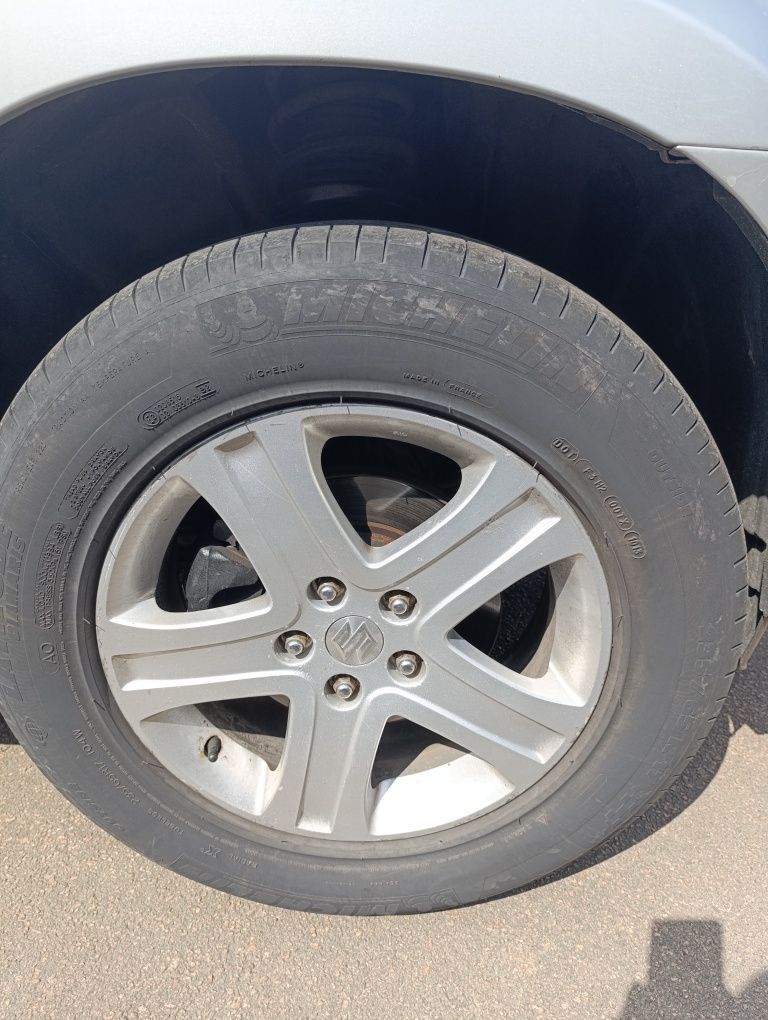 Suzuki grand vitara