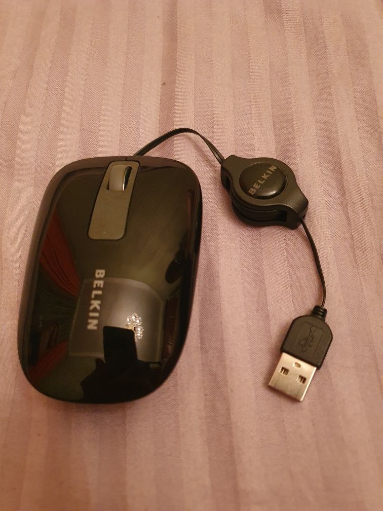 Мишка  компьютерна  Belkin F5L051QQBGP Comfort Retractable Mouse