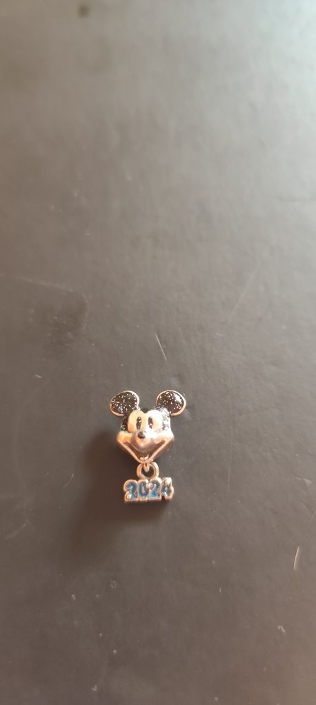 Pulseira Pandora Edição Limitada Disney com 6 contas
