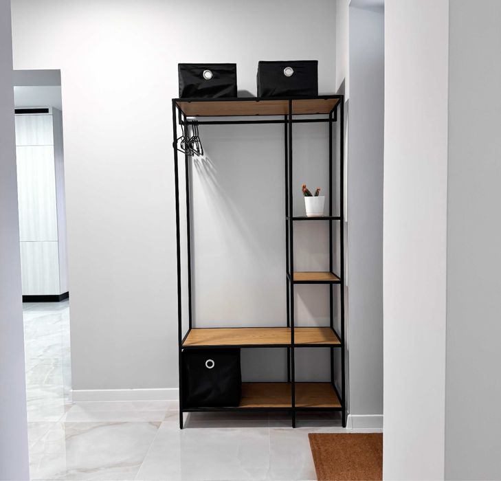 Продається  новий будинок-американка р-он Краснодонців