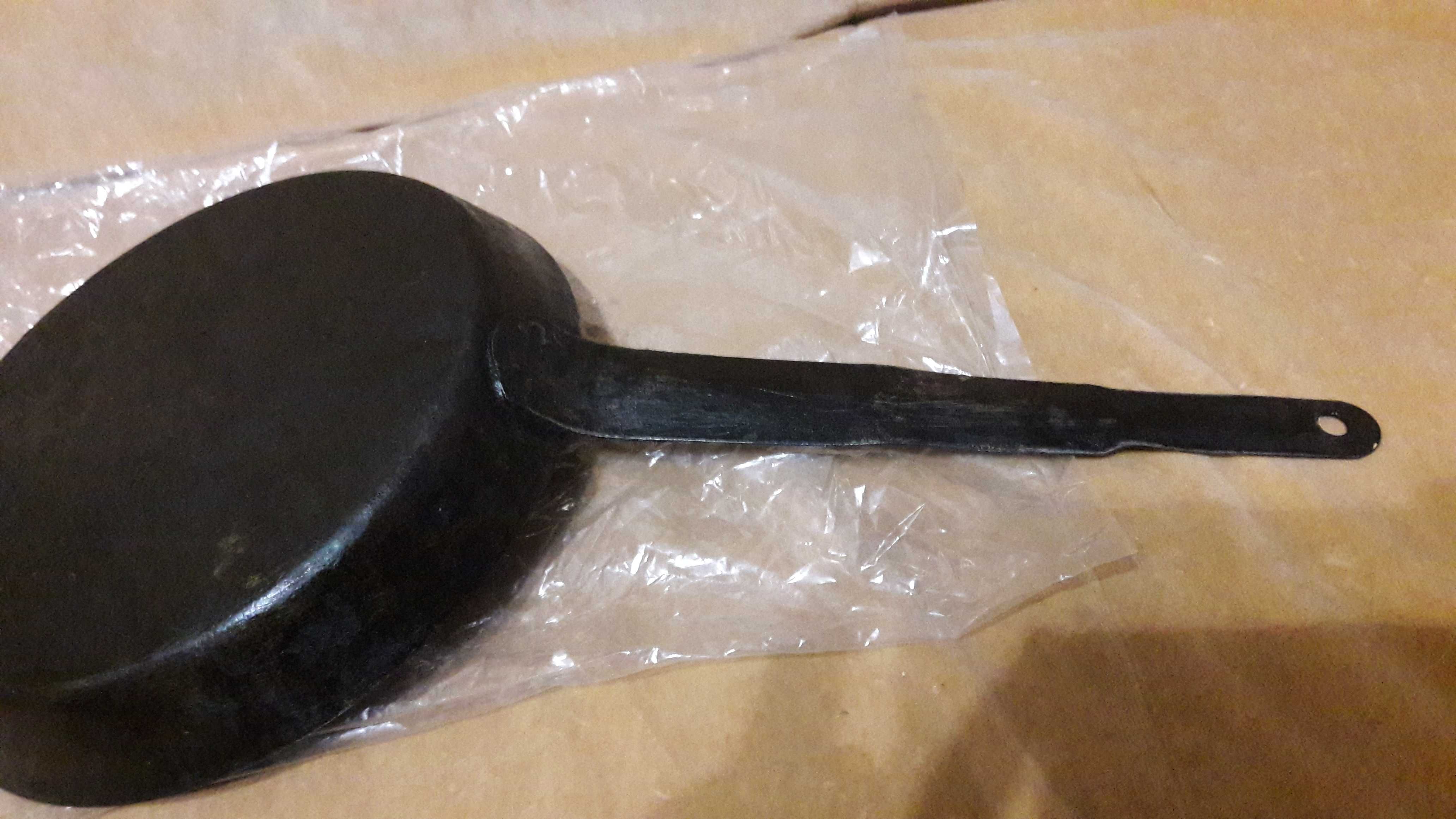 Сковорода из черной углеродистой стали, СССР, размер 24 см
