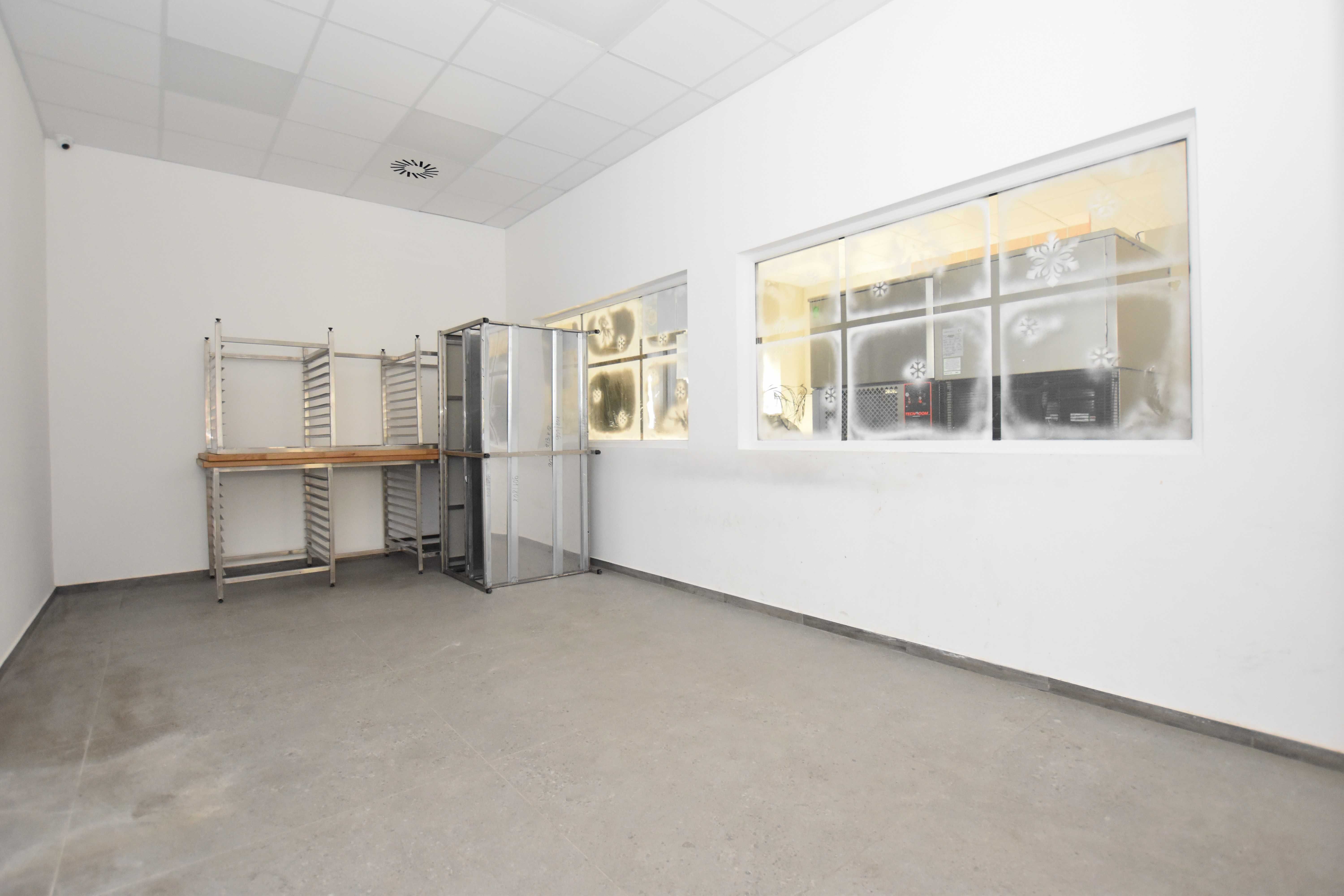 Do wynajęcia lokal użytkowy – Szczecin, ul. Krzywoustego, Centrum