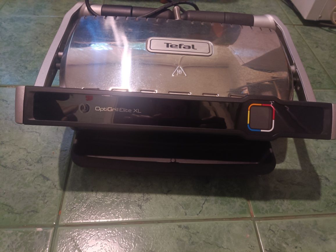 Гриль-барбекю електричний Tefal Optigrill Elite XL GC760D30