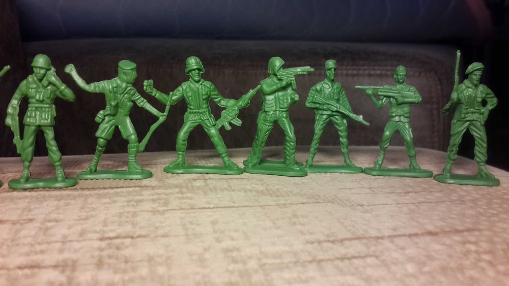 Солдатики колекцiя
