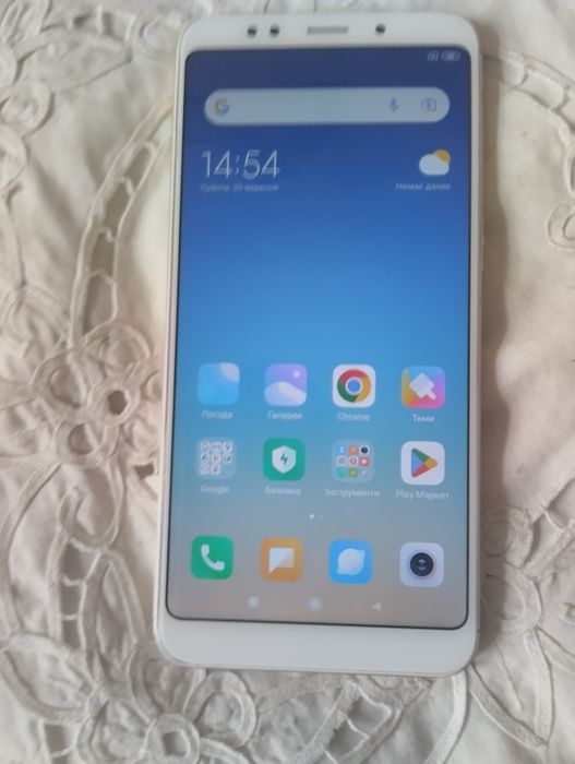 Redmi 5 plus 3/32gb в робочому стані