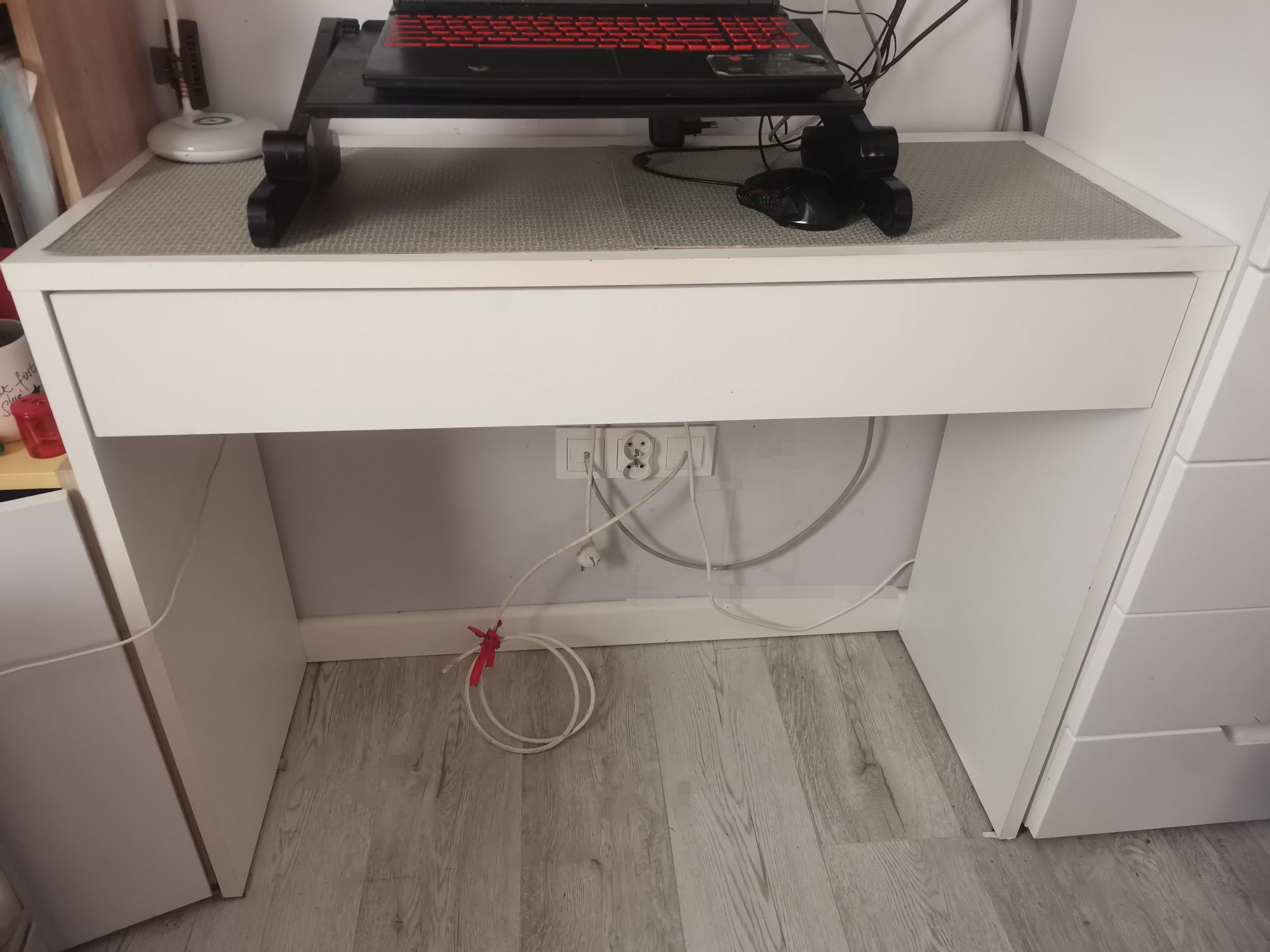 Biurko toaletka biała 100x 40cm z szufladą