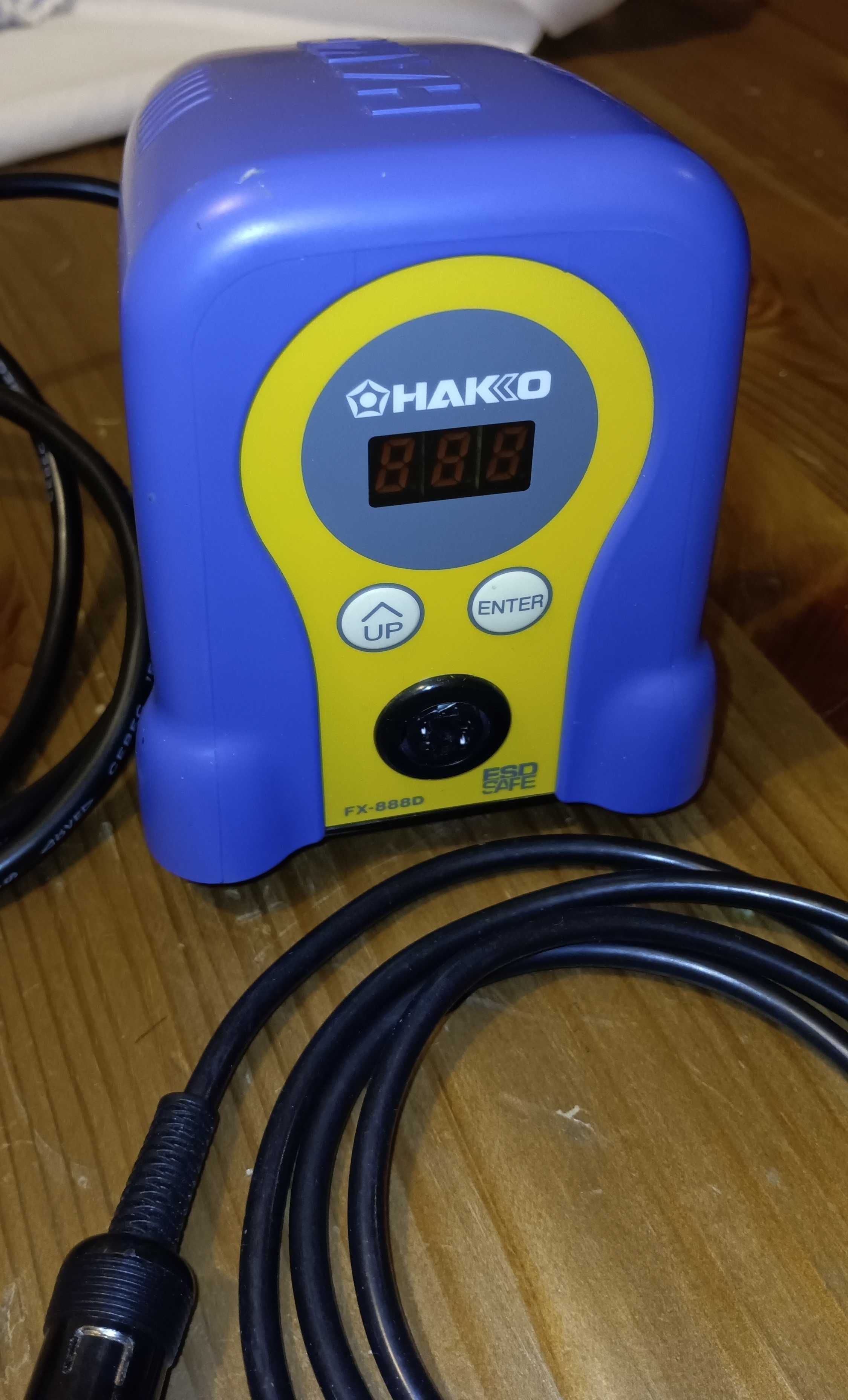 Estação de solda HAKKO FX-888D 70W 3 pontas incluidas